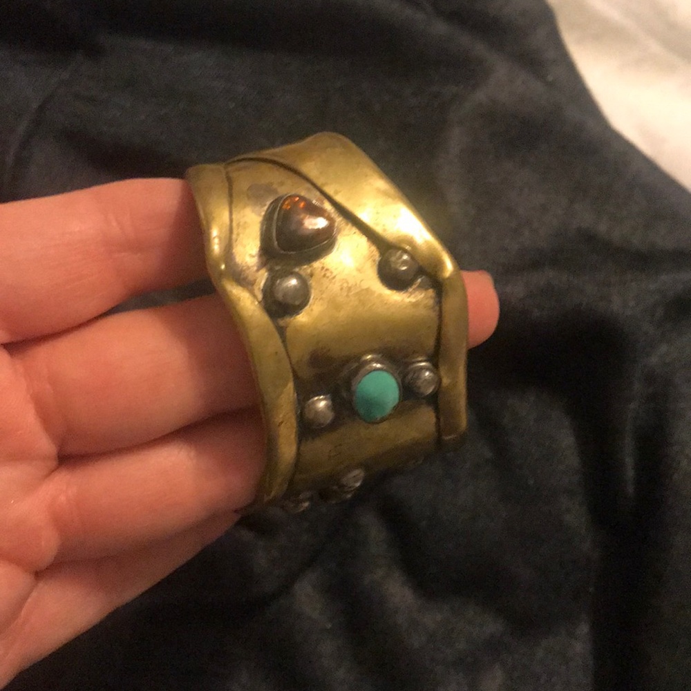 Vintage 80’s hammered copper cuff with gemstones